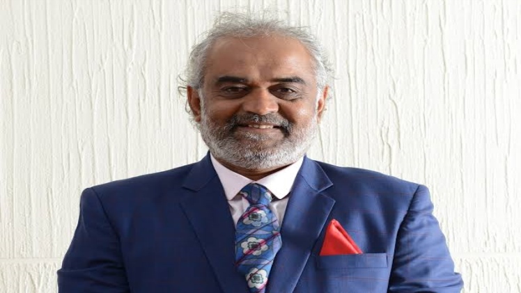 Savji Dholakia Net Worth, Biography, Income, Car, House, Salary, Age, Height, Education